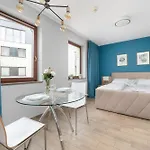 Air Conditioned In Center By Renters Apartamento