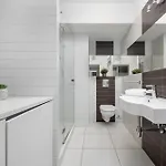 Air Conditioned In Center By Renters *