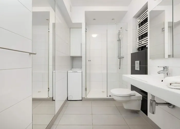 Air Conditioned In Center With Parking By Renters アパート *